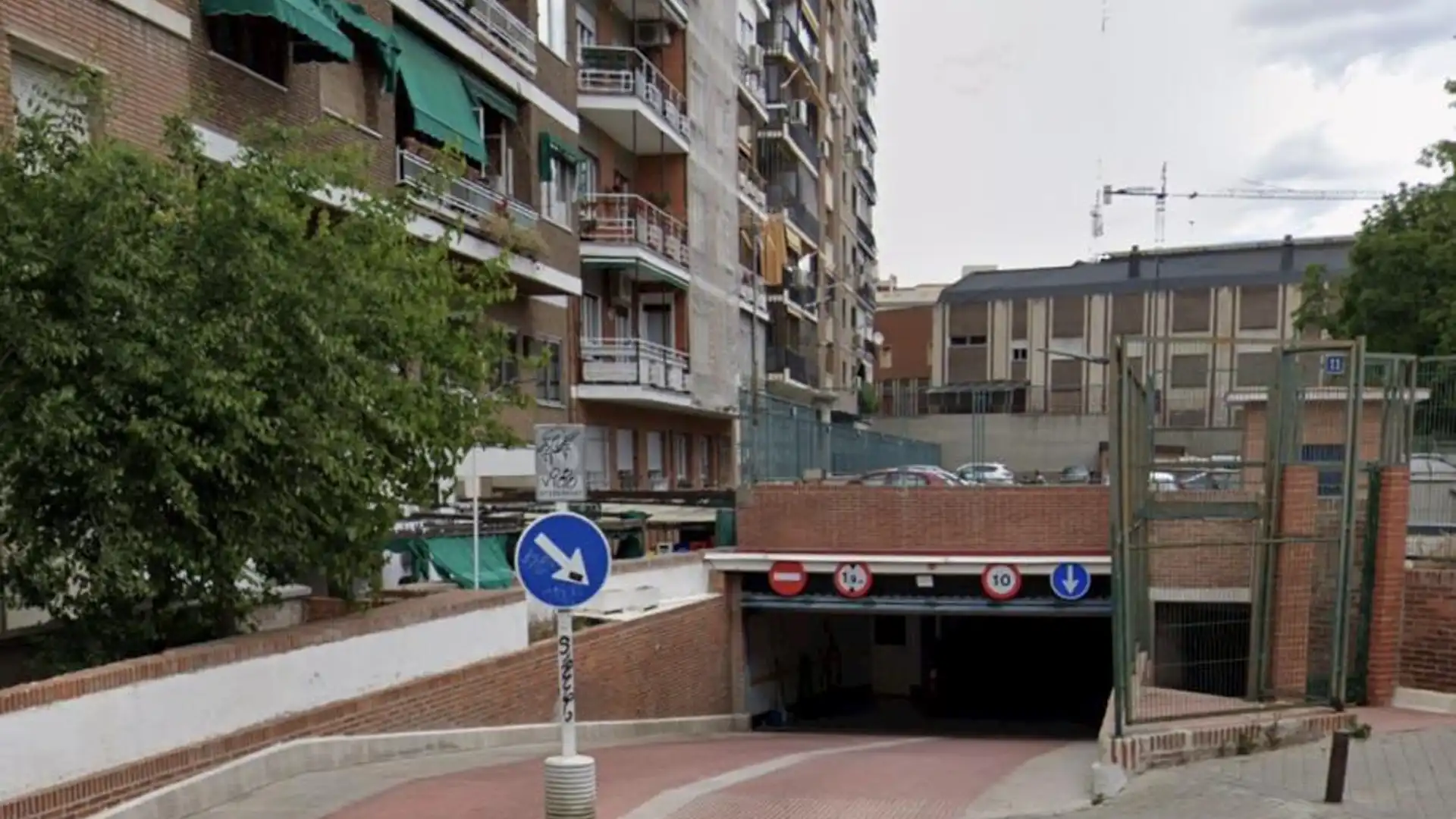 Vista exterior de Garaje de alquiler en  Madrid Capital