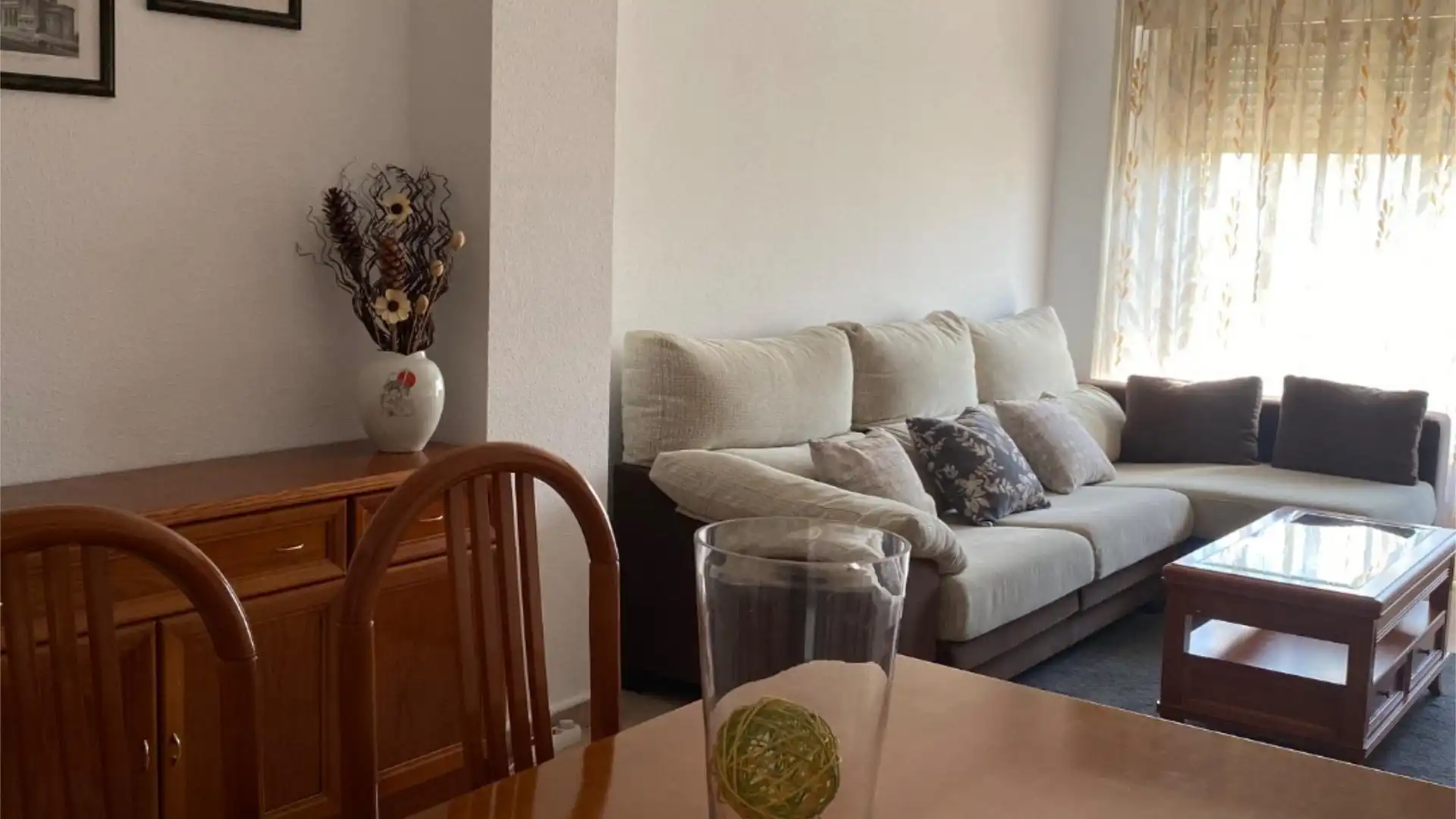 Sala d'estar de Pis de lloguer en Ávila Capital amb Calefacció, Terrassa i Moblat