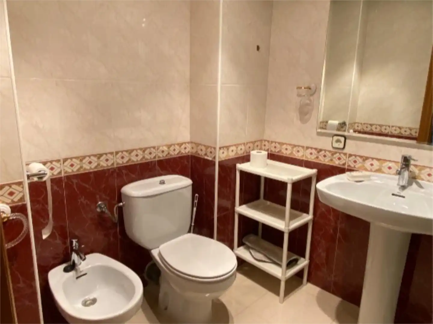 Wohnung zur Miete in Calle las Eras, 12, Sur Badezimmer von Wohnung zur Miete in Ávila Capital mit Terrasse