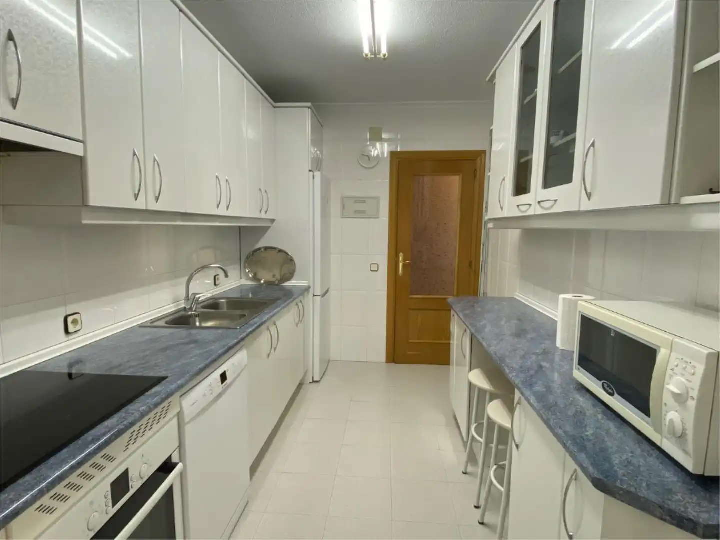 Wohnung zur Miete in Calle las Eras, 12, Sur Küche von Wohnung zur Miete in Ávila Capital mit Terrasse