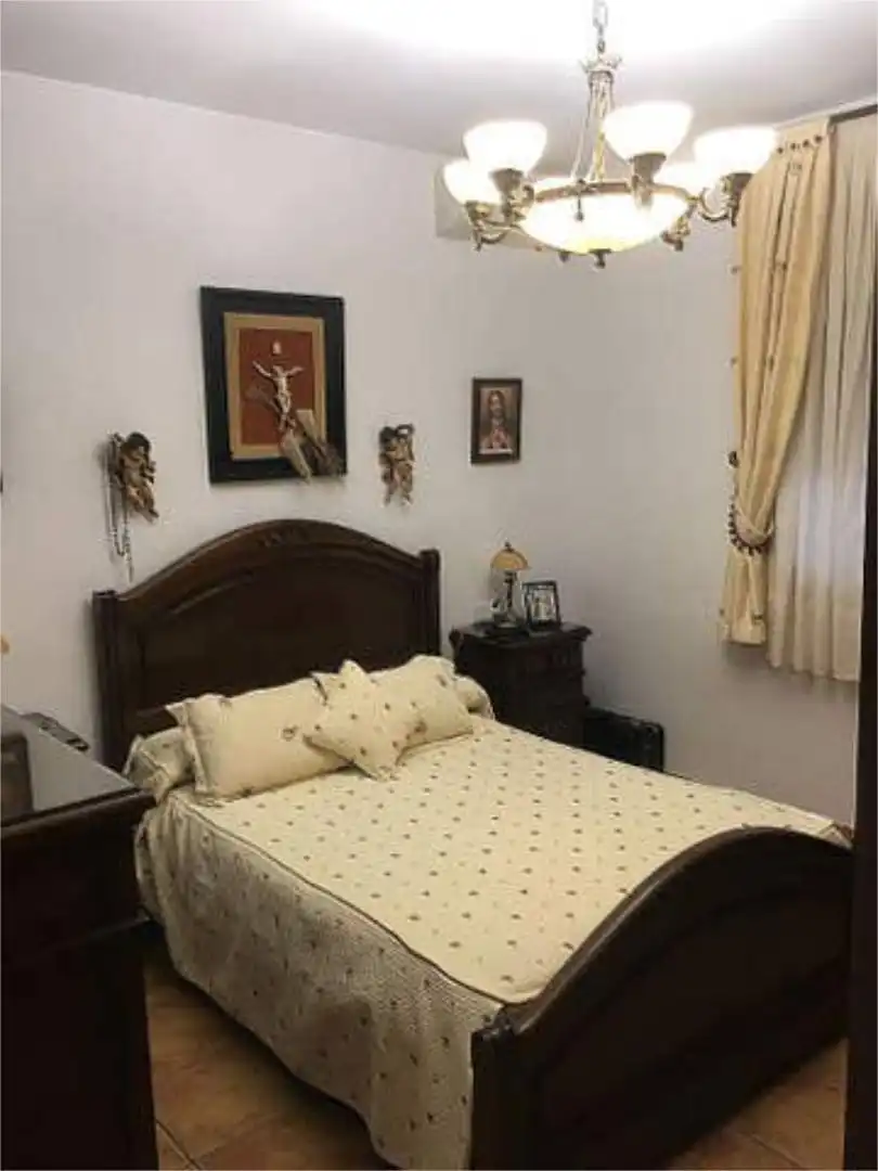 Habitación de Casa adosada en venta en Lucena con Jardín privado y Piscina