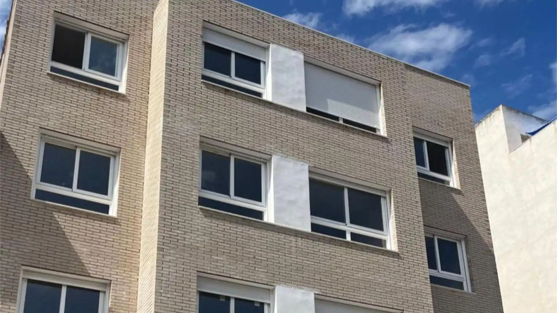 Vista exterior de Piso de alquiler en Cabanes con Amueblado