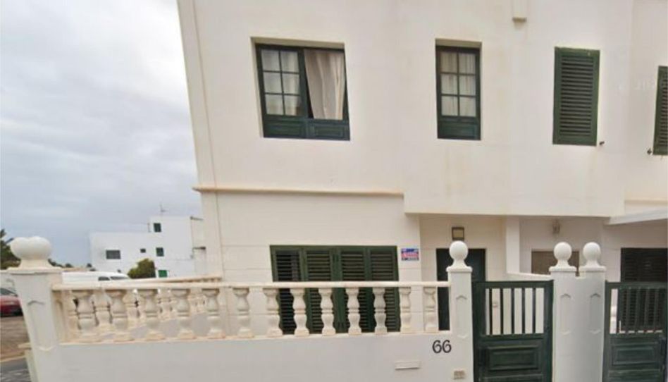 Casa adosada en venda a Calle Antonio Bermúdez, 66, San Francisco Javier - Argana Baja, Arrecife - imatge 1 Foto 1 de Casa adosada en venda a Calle Antonio Bermúdez, 66, San Francisco Javier - Argana Baja, Arrecife