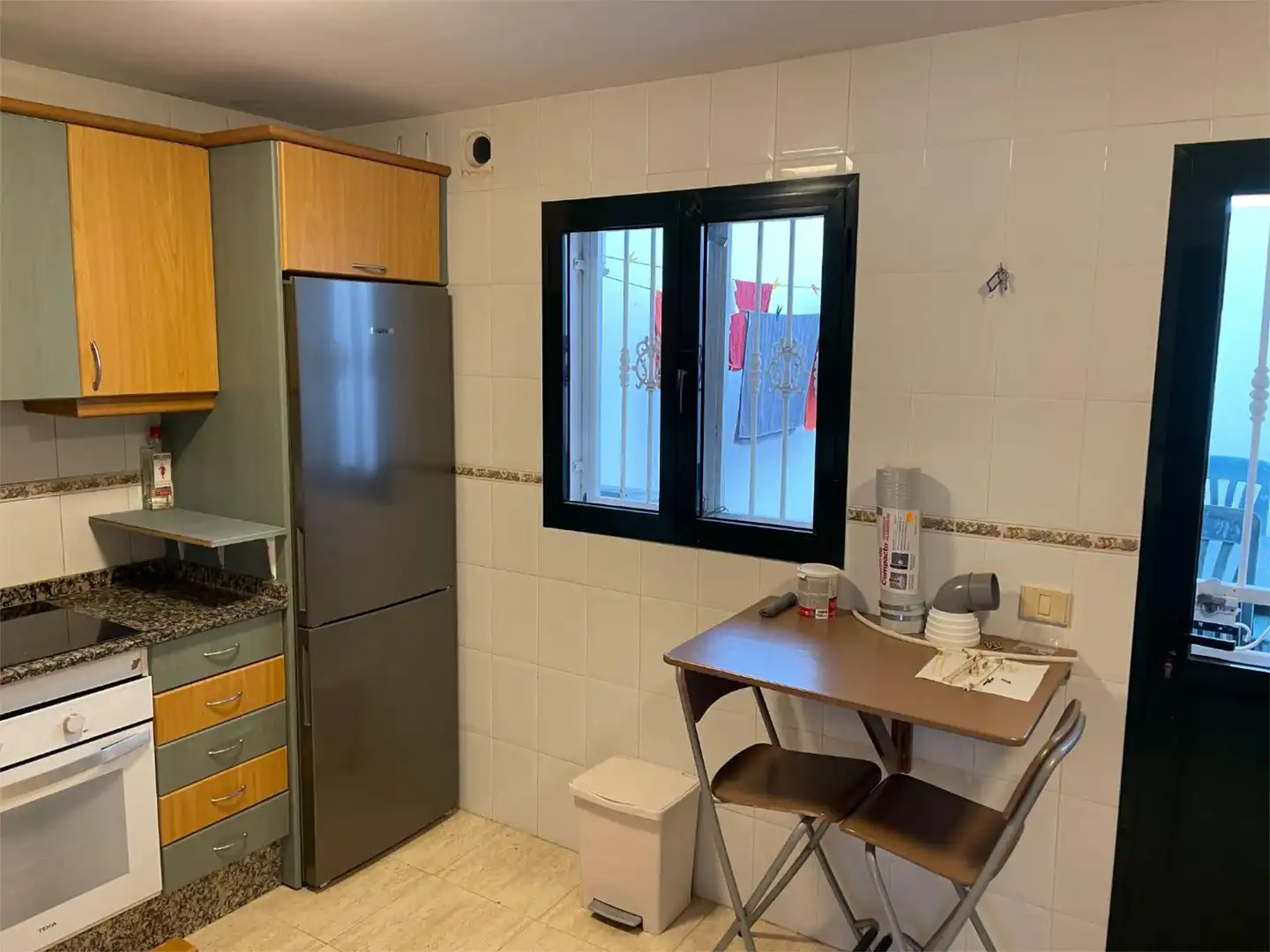 Dúplex en venta en Calle Antonio Bermúdez, 66, San Francisco Javier - Argana Baja Cocina de Dúplex en venta en Arrecife con Amueblado y Parking comunitario