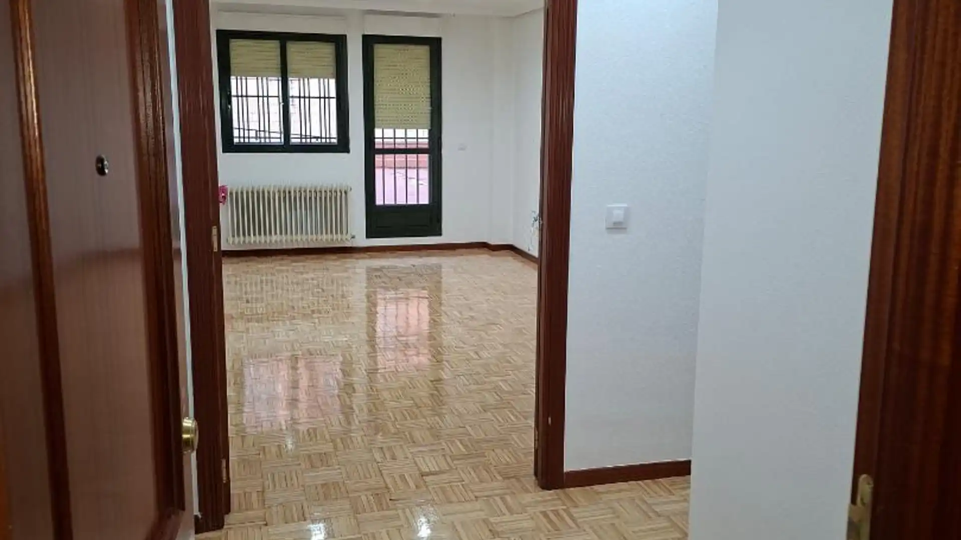 Piso de alquiler en Calle Ataúlfo Argenta, 53, San Fernando - Carretera de Valencia Piso de alquiler en Cuenca Capital con Parquet, Terraza y Horno