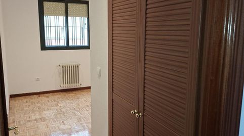 Foto 3 de Piso de alquiler en Calle Ataúlfo Argenta, 53, San Fernando - Carretera de Valencia, Cuenca Capital