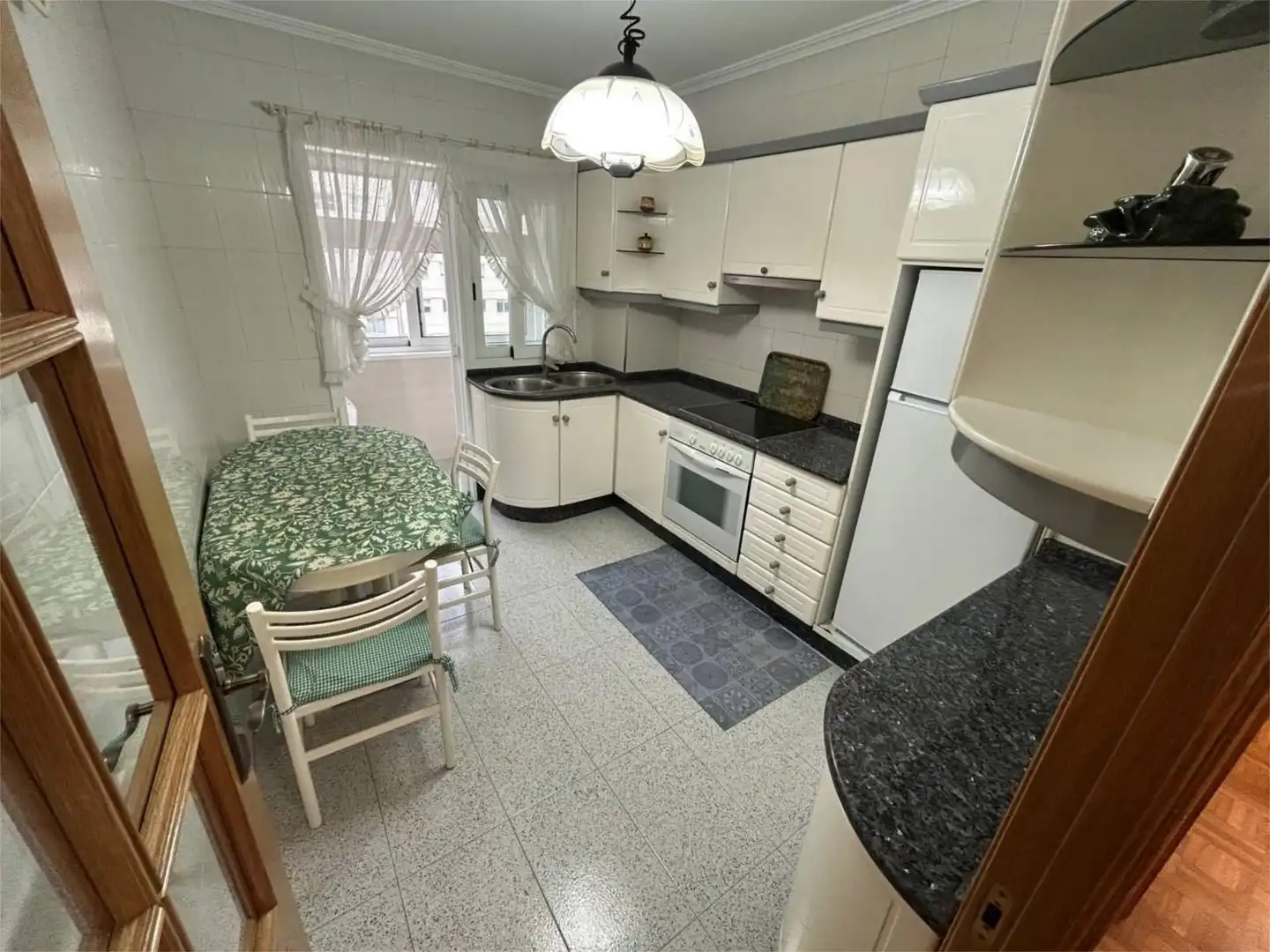 Kitchen of Flat for rent in A Coruña Capital   with Parquet flooring and Furnished