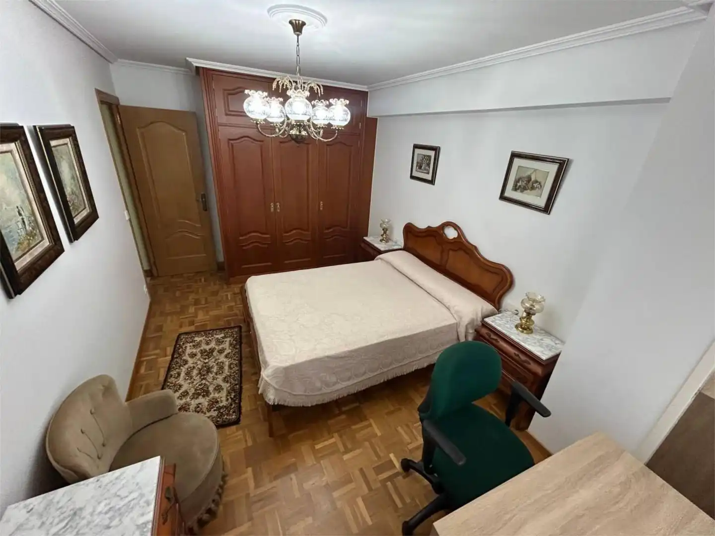 Bedroom of Flat for rent in A Coruña Capital   with Parquet flooring and Furnished
