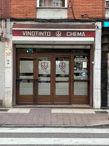 Local comercial en Alquiler en Avenida de Pando, 32 en Milán - Pumarín