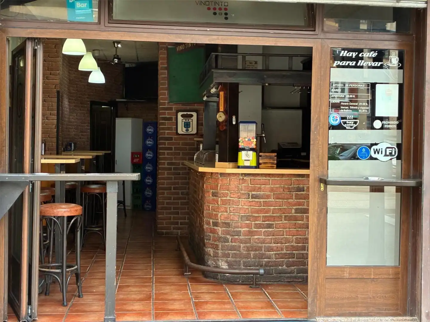 Local de lloguer a Avenida de Pando, 32, Milán - Pumarín Local de lloguer en Oviedo