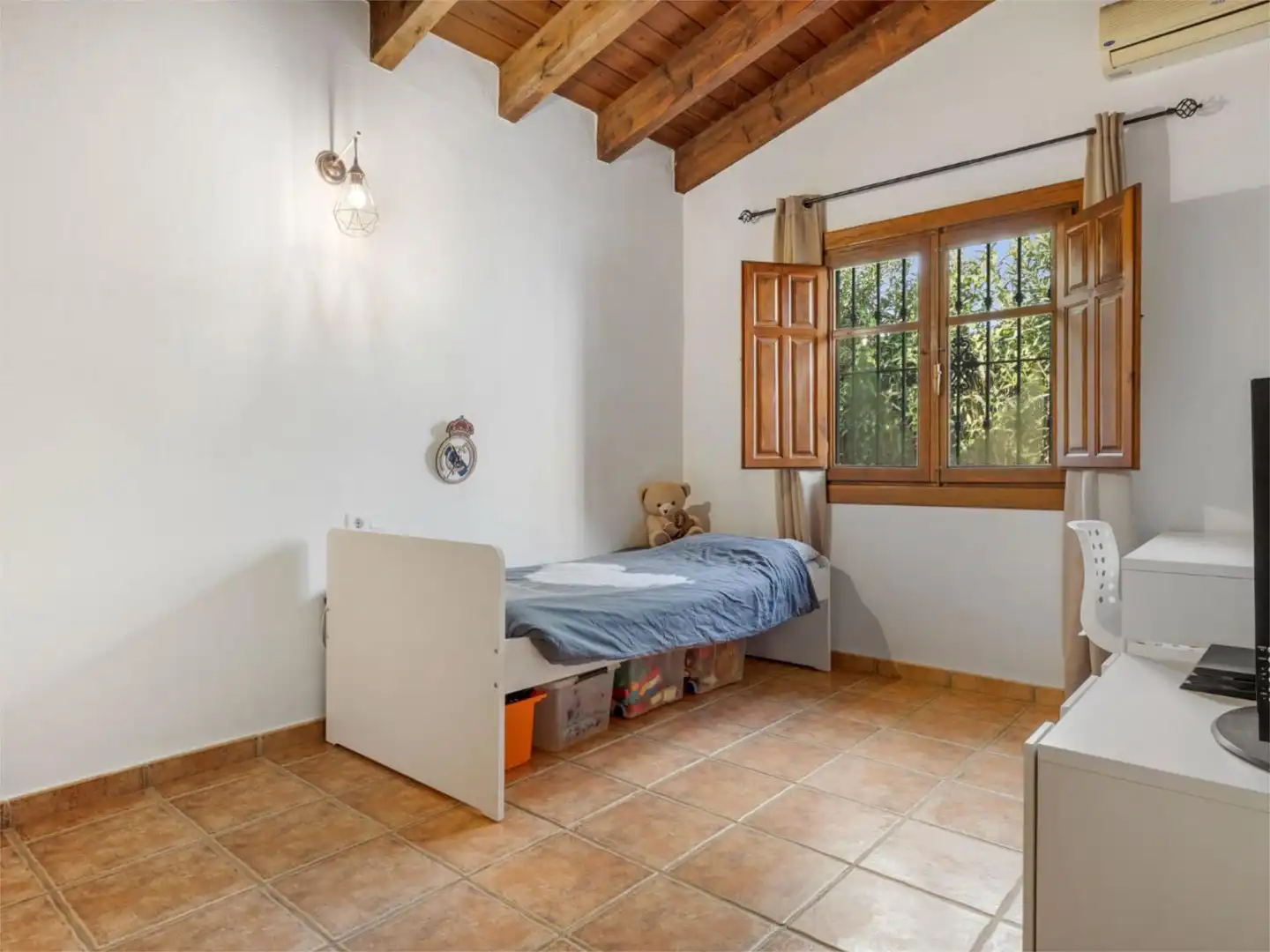 Pis en venda a Lugar Pozo Judio, Centro Dormitori de Pis en venda en Alhaurín El Grande amb Aire condicionat, Calefacció i Jardí privat