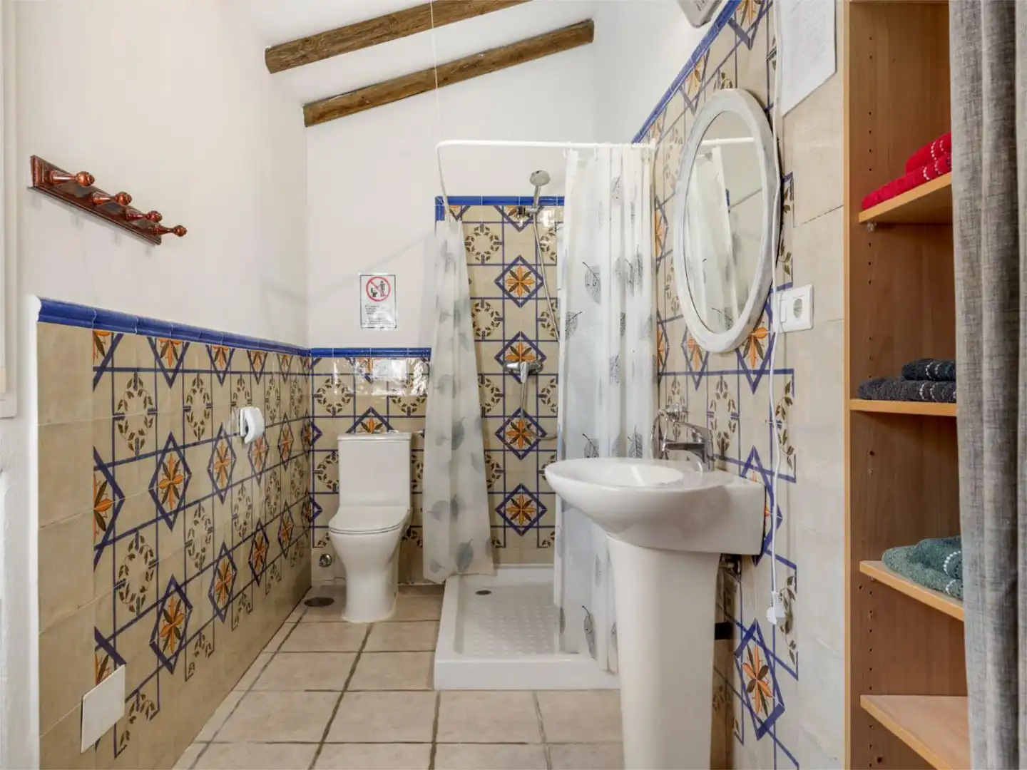 Pis en venda a Lugar Pozo Judio, Centro Bany de Pis en venda en Alhaurín El Grande amb Aire condicionat, Calefacció i Jardí privat