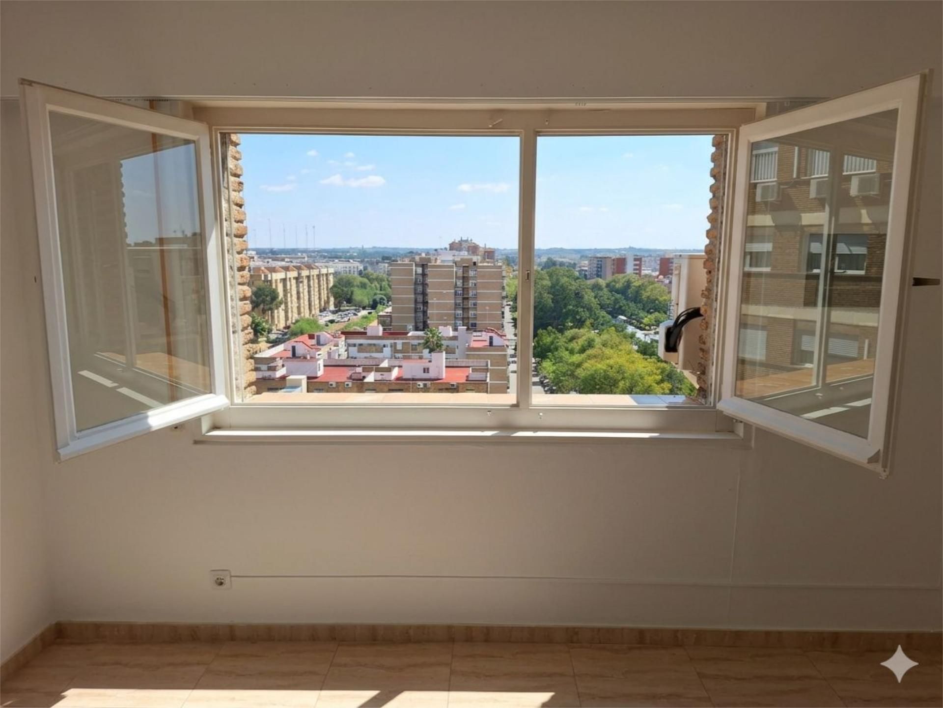 Wohnung zum Verkauf in Avenida Alcalde Juan Fernandez, 31, El Plantinar – Avda. La Paz - El Juncal Wohnung zum Verkauf in Avenida Alcalde Juan Fernandez, 31, El Plantinar – Avda. La Paz - El Juncal