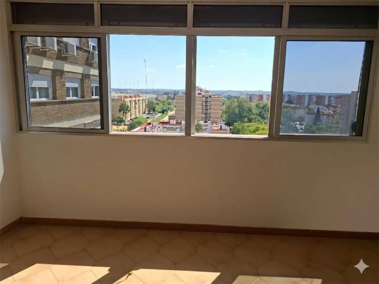 Bedroom of Flat for sale in  Sevilla Capital  with Air Conditioner