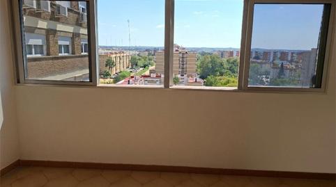 Foto 2 von Wohnung zum Verkauf in Avenida Alcalde Juan Fernandez, 31, El Plantinar – Avda. La Paz - El Juncal, Sevilla Capital