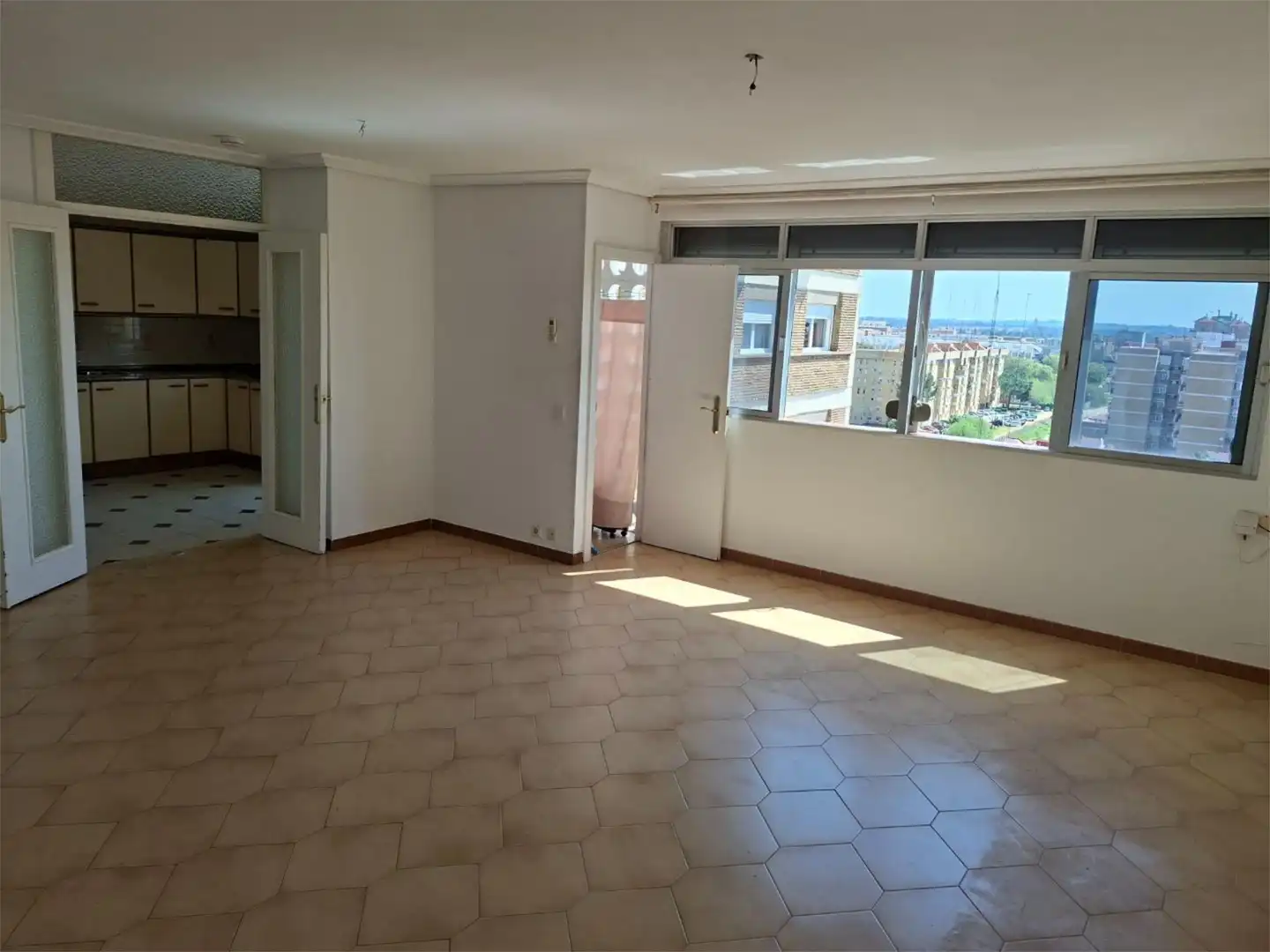 Bedroom of Flat for sale in  Sevilla Capital  with Air Conditioner