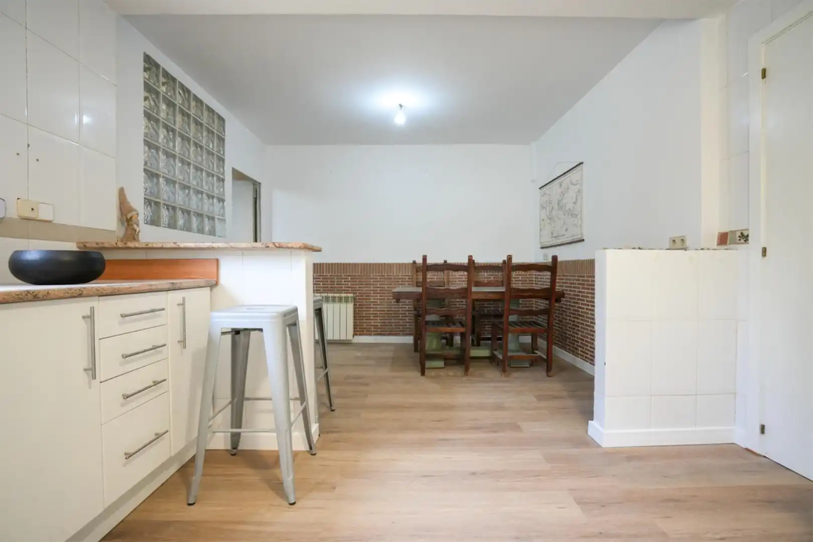 Casa o chalet en venta en Calle Salvador Allende, 92, Casco Histórico Cocina de Casa o chalet en venta en Rivas-Vaciamadrid con Calefacción, Jardín privado y Parquet