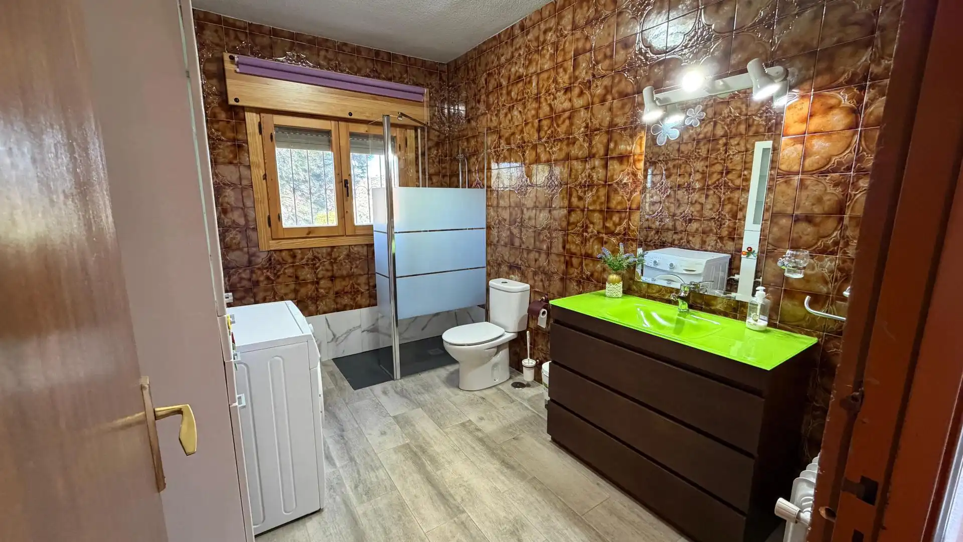 Casa o chalet en venta en Calle Valdesanmartin, 12h, El Tiemblo Baño de Casa o chalet en venta en El Tiemblo con Terraza, Piscina y Balcón