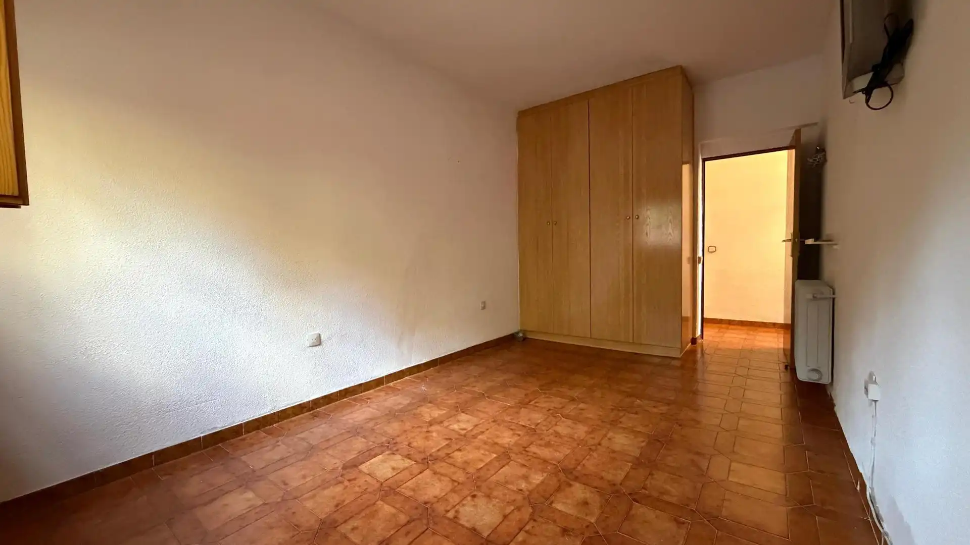 Casa o chalet en venta en Calle Valdesanmartin, 12h, El Tiemblo Habitación de Casa o chalet en venta en El Tiemblo con Terraza, Piscina y Balcón