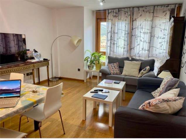 Piso en Alquiler en Villaviciosa - Amandi