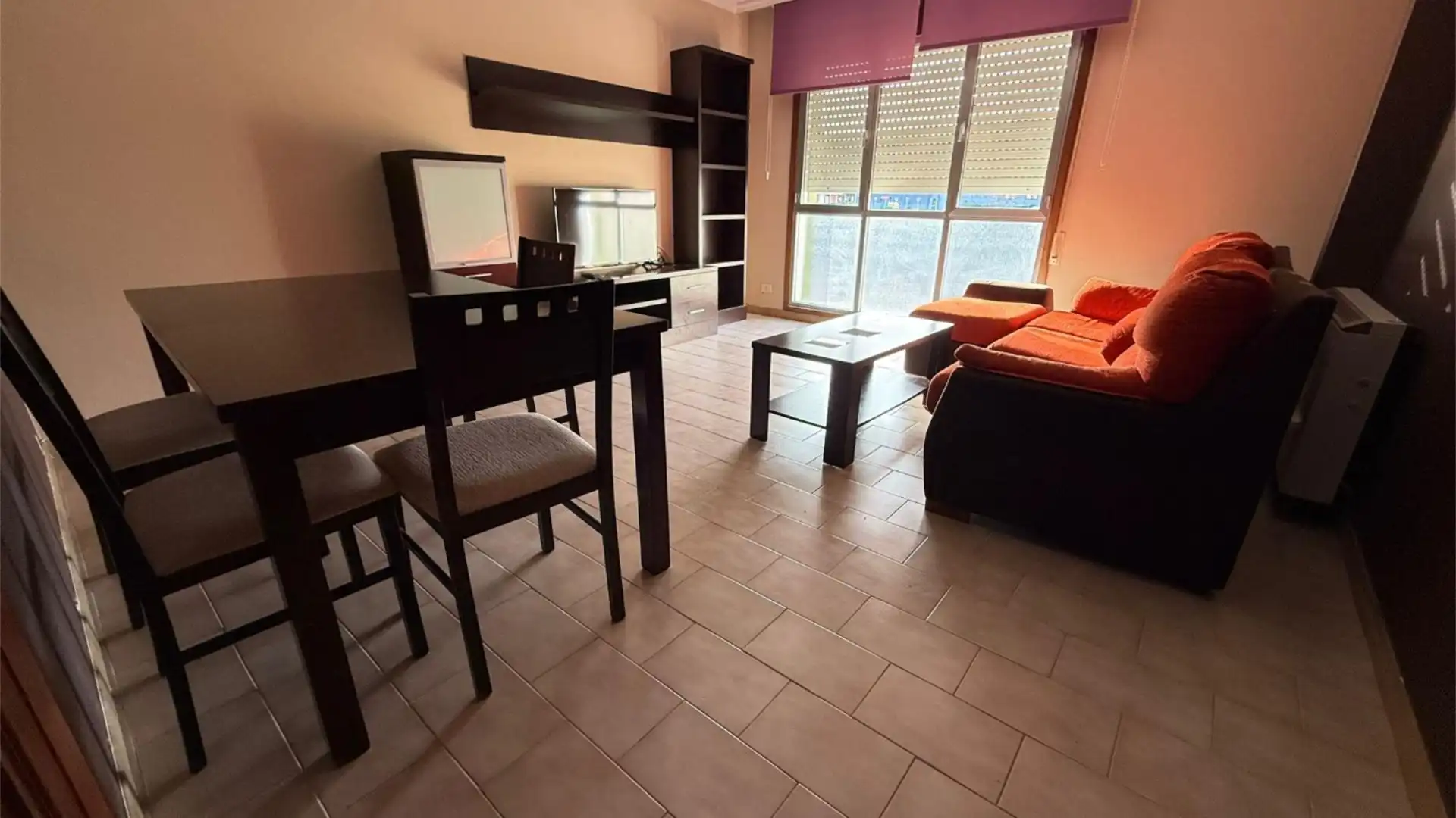 Sala d'estar de Pis en venda en O Valadouro   amb Calefacció, Parquet i Traster