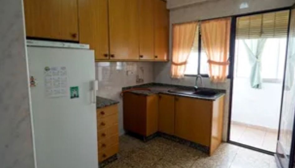 Piso en venta en Carrer Castalla, 77, Ibi, Alicante - imagen 1 Foto 1 de Piso en venta en Carrer Castalla, 77, Ibi, Alicante
