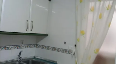 Foto 2 de Piso de alquiler en Plaza Alta, 21, Ogíjares, Granada