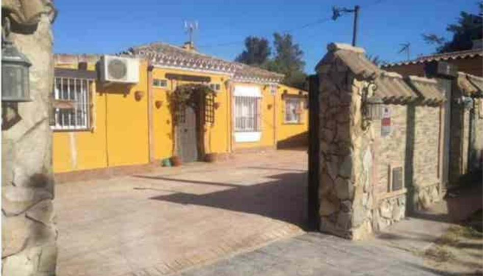 Casa adosada en venda a La Soledad, Chiclana de la Frontera - imatge 1 Foto 1 de Casa adosada en venda a La Soledad, Chiclana de la Frontera