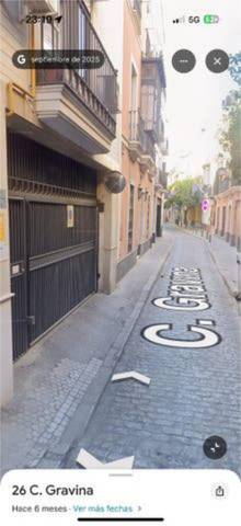 Garaje en Alquiler en Arenal - Museo