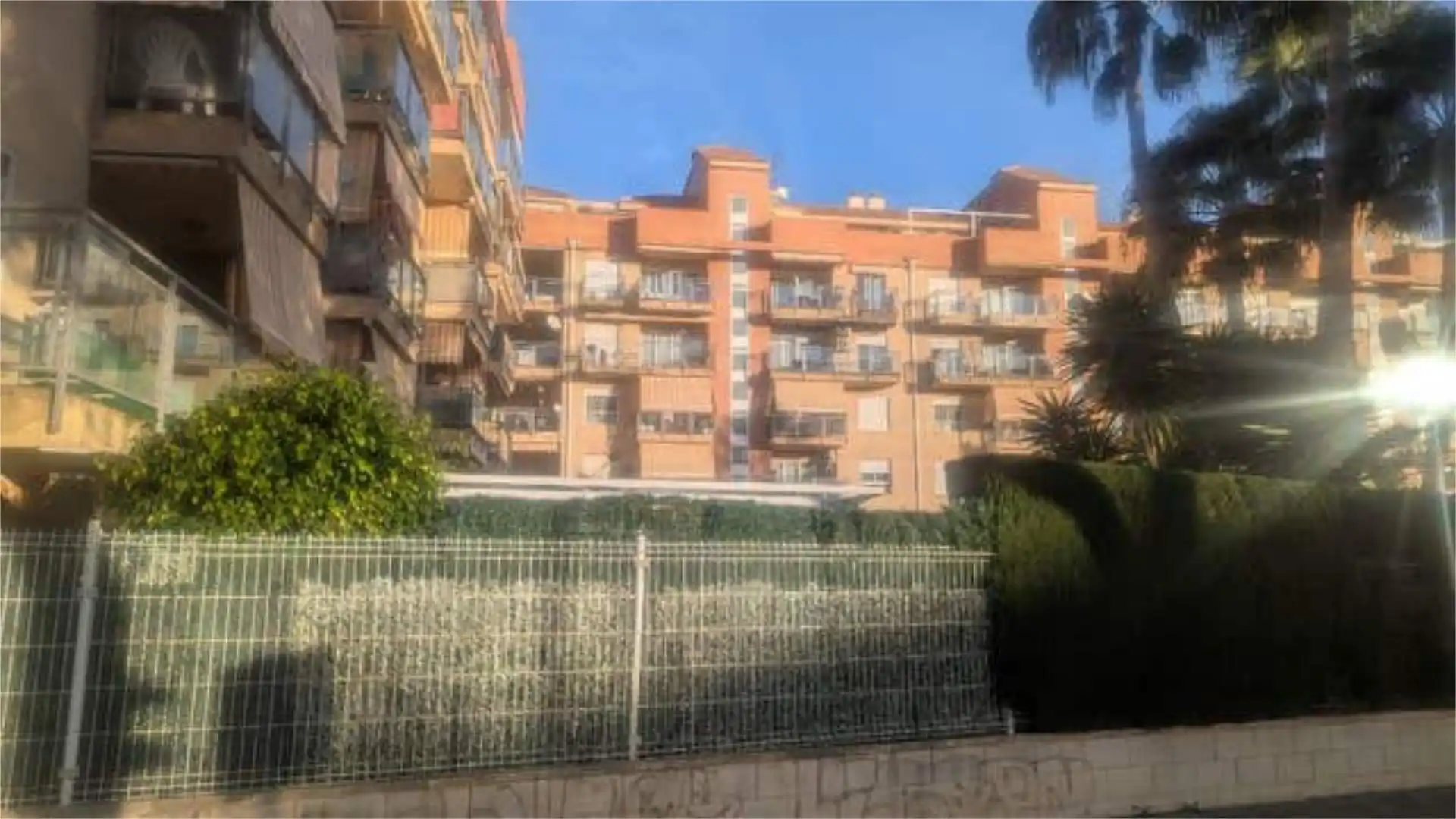 Vista exterior de Piso de alquiler en Dénia con Calefacción, Jardín privado y Terraza