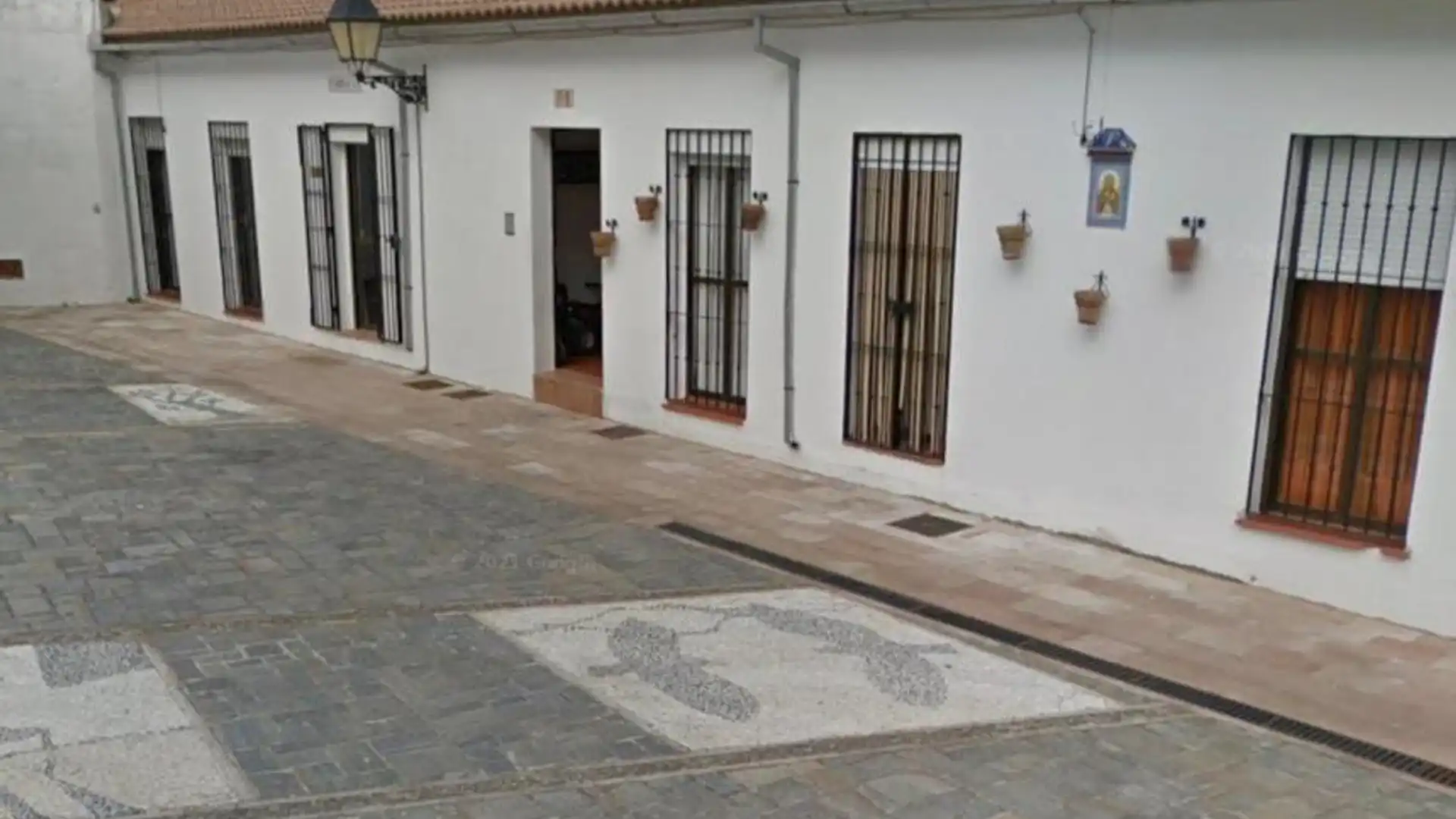 Vista exterior de Piso de alquiler en Parauta con Piscina y Balcón