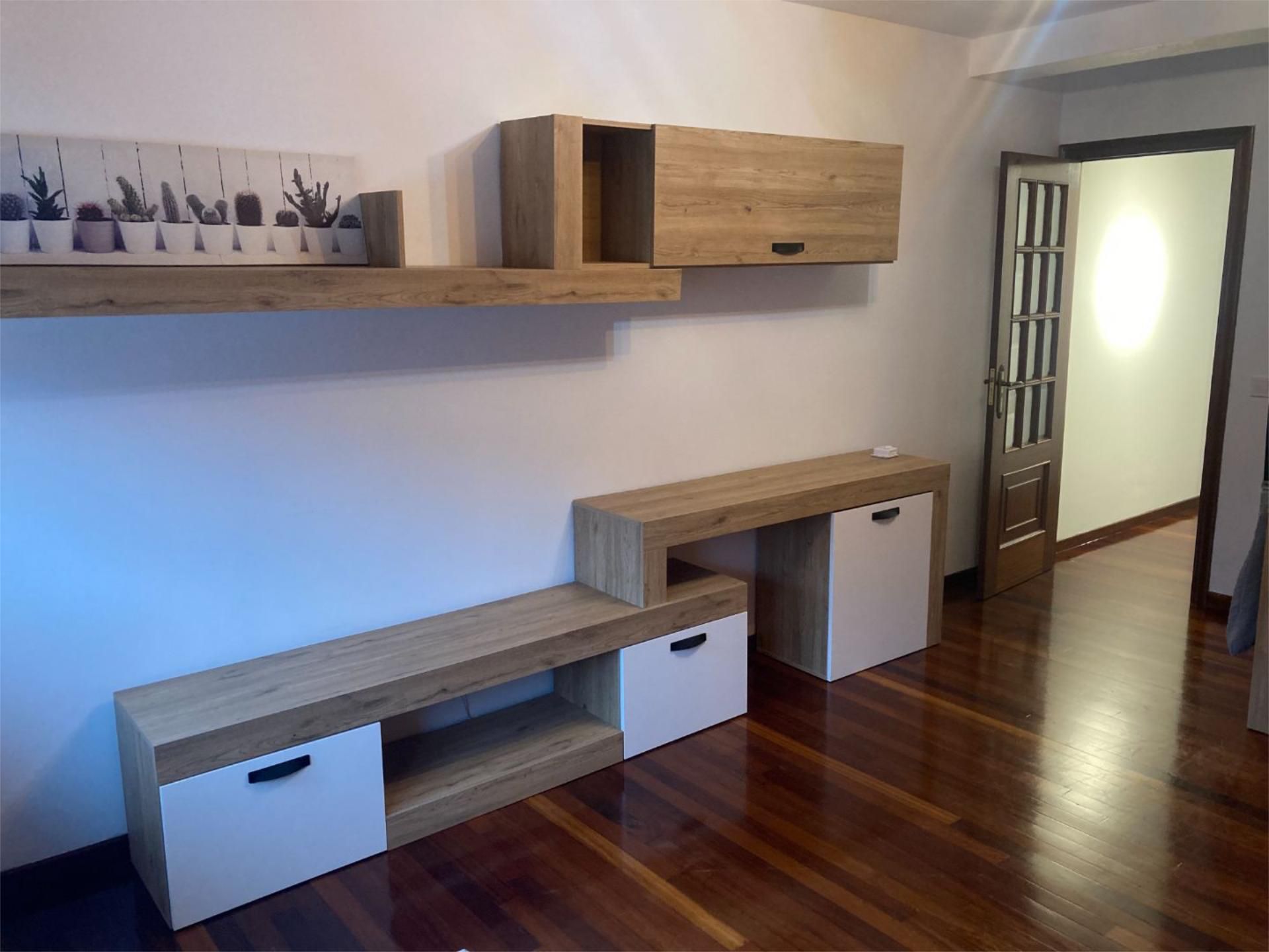 Living room of Flat for sale in Ames  with Heating, Parquet flooring and Storage room