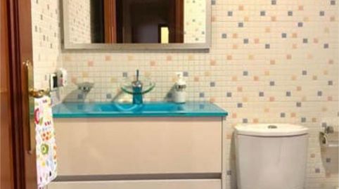 Foto 5 de Piso de alquiler en Navia, Vigo