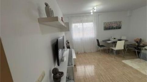 Piso en venta en Carrer Vint-i-sis, 31, Camarles, Tarragona - imagen 3 Foto 3 de Piso en venta en Carrer Vint-i-sis, 31, Camarles, Tarragona