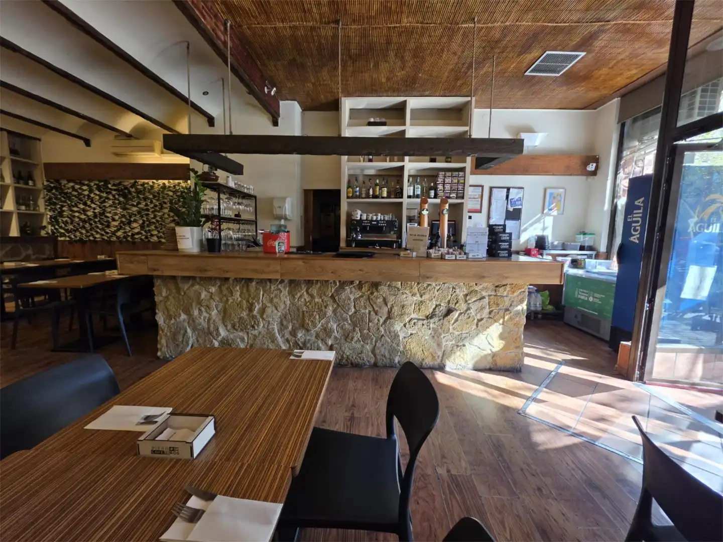 Local en traspaso en  Valencia Capital con Aire acondicionado