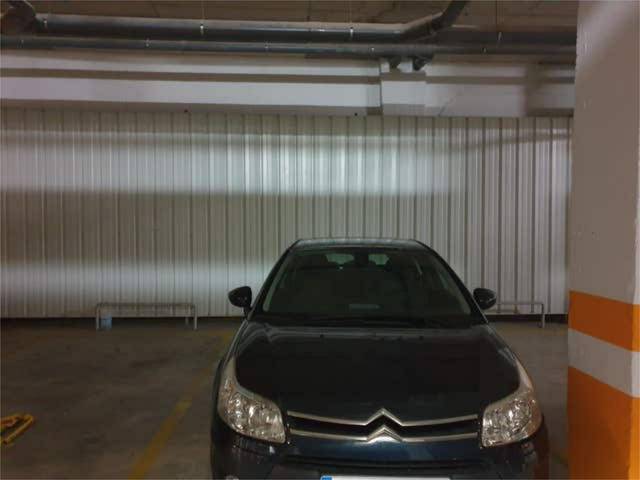 Garaje en Alquiler en Parque Ayala - Jardín de la Abadía - Huelín