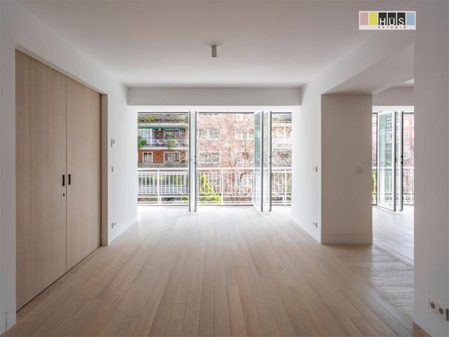 Piso en Venta en Avenida de Bruselas, 62 en Guindalera