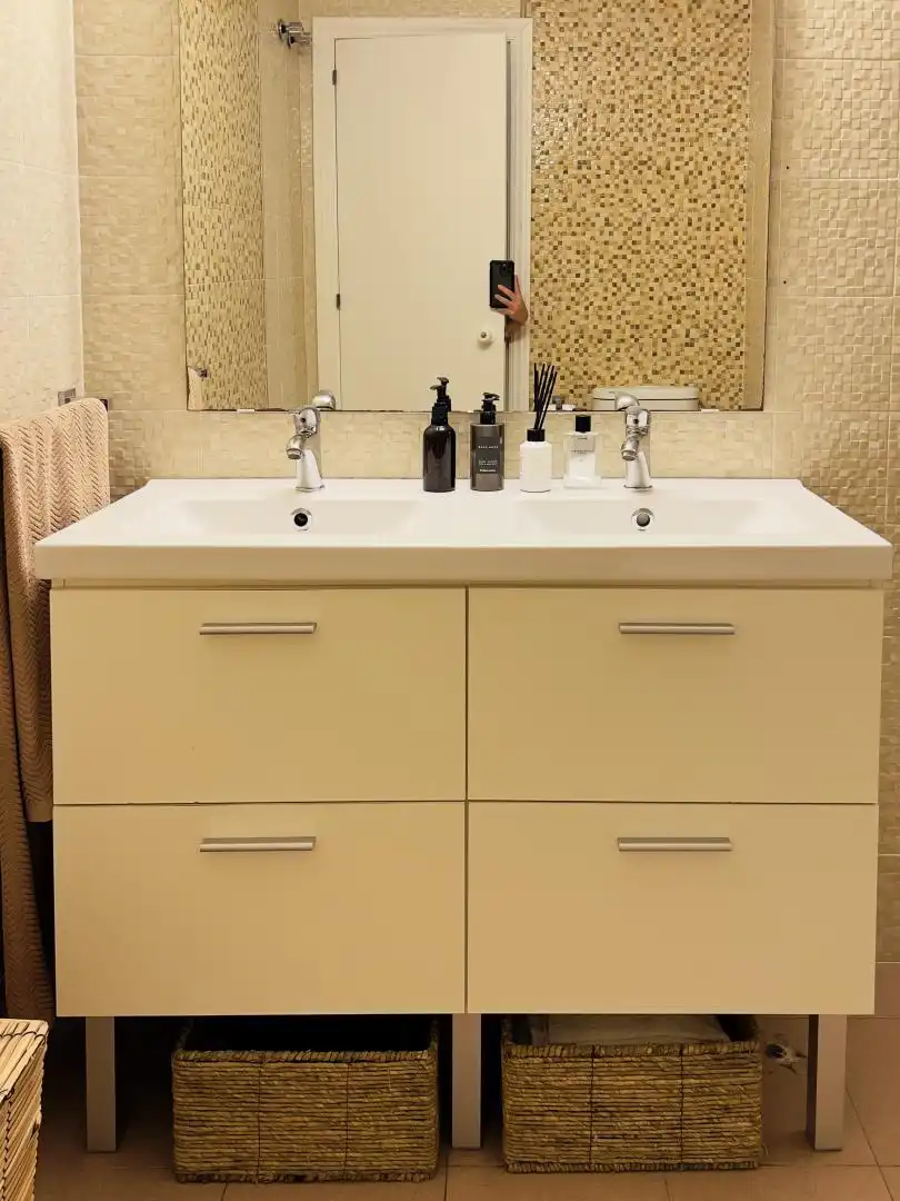 Baño de Piso de alquiler en El Portil con Aire acondicionado, Calefacción y Jardín privado