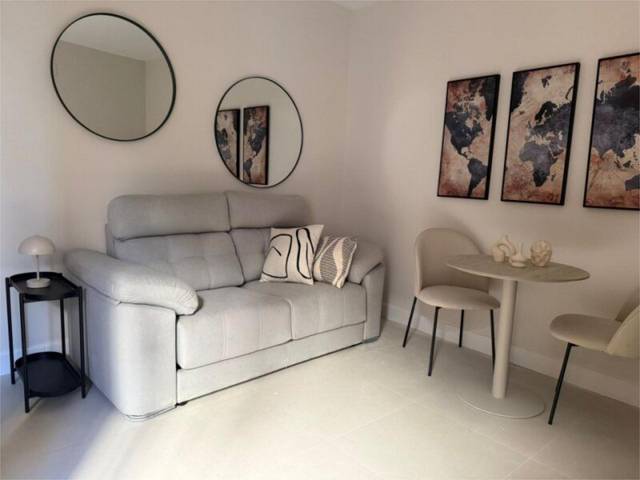 Piso en Alquiler en Plaza de la Lagunilla, 4 en Sta. Marina - San Andrés - San Pablo - San Lorenzo