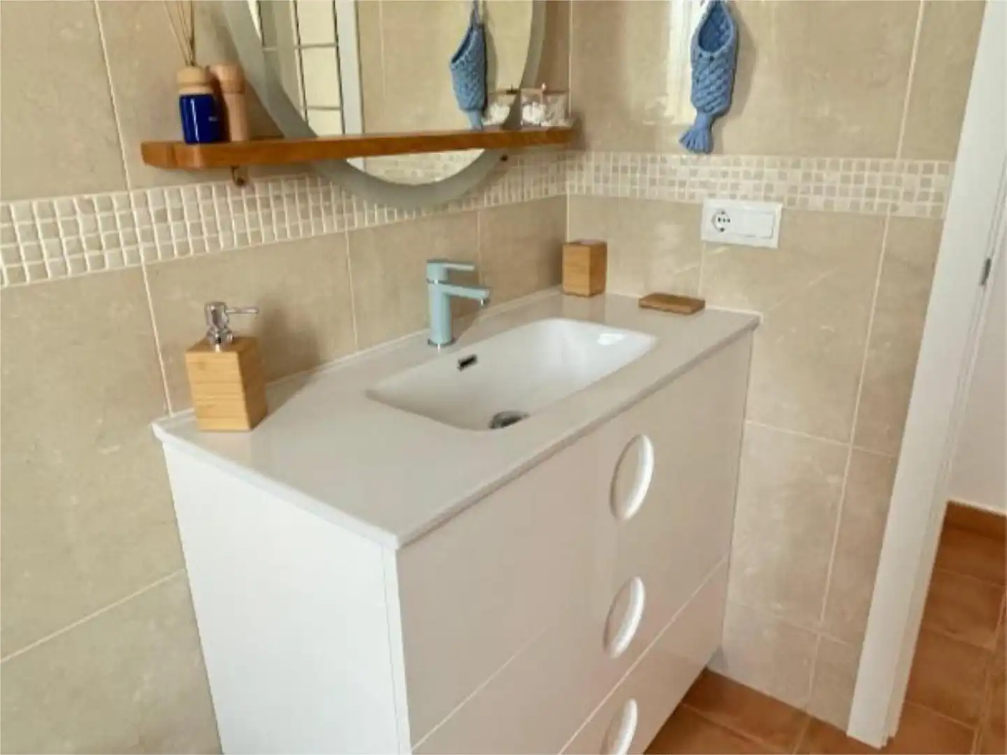Baño de Piso en venta en Tocina con Aire acondicionado, Calefacción y Terraza