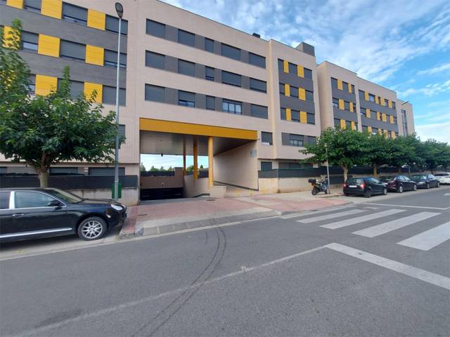 Garaje en Alquiler en Calle Río Guadiana, 7 en Lardero