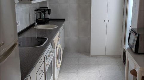 Photo 2 of Flat for rent in Calle Julián Besteiro, 2, Miralvalle - Av. Virgen del Puerto - La Data, Plasencia