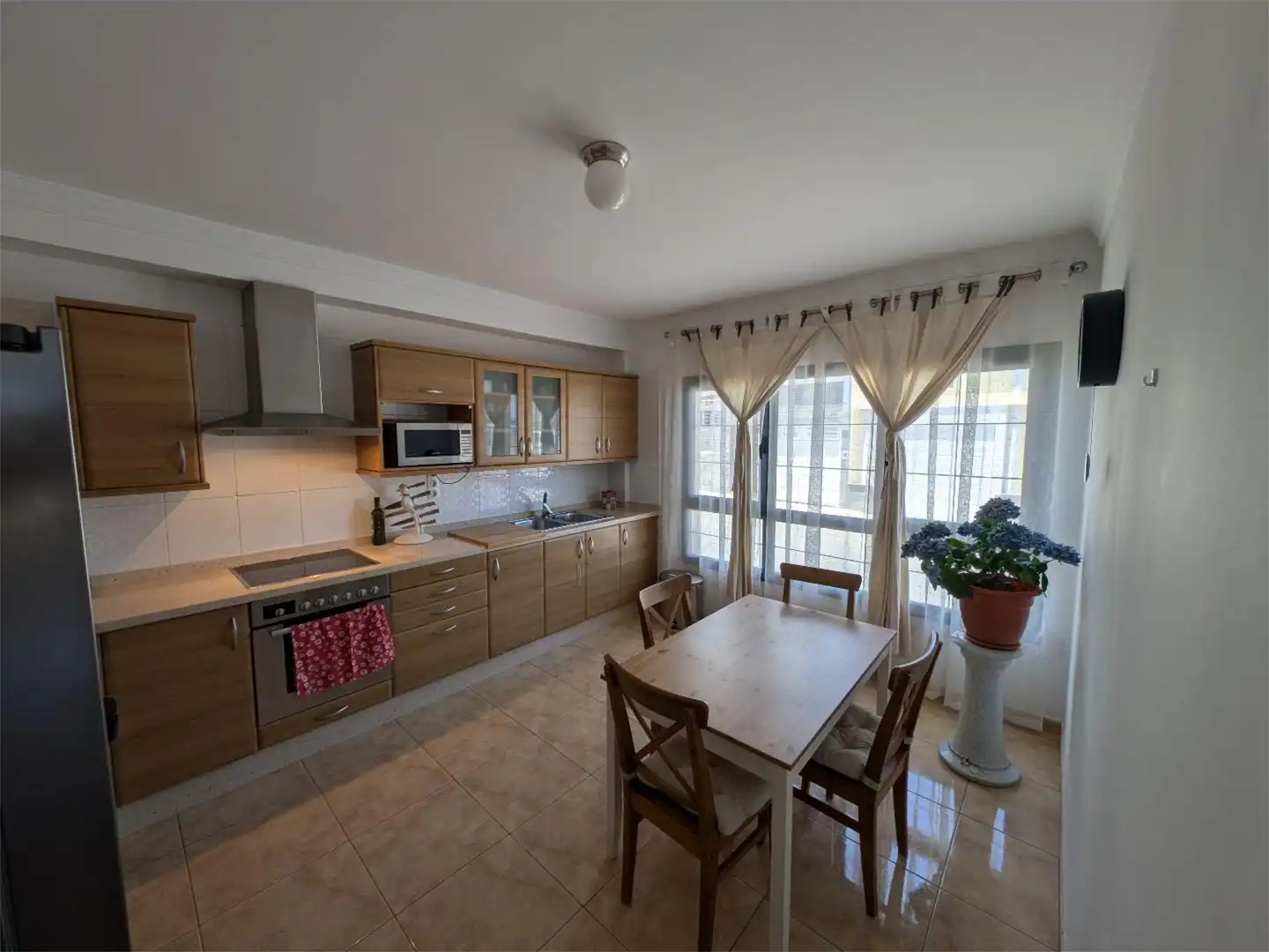 Cocina de Piso en venta en Agüimes con Terraza y Trastero