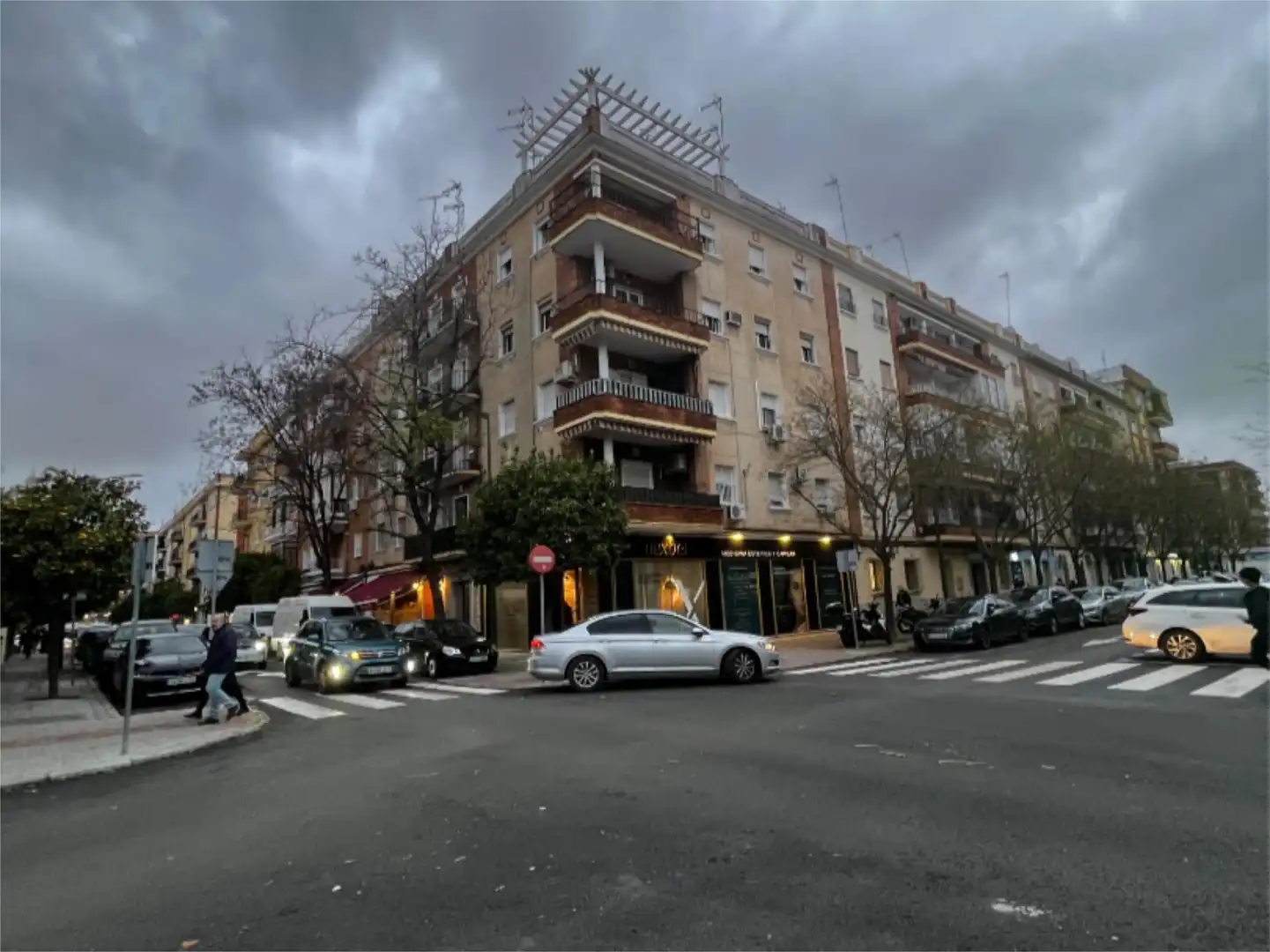 Exterior view of Flat for sale in  Sevilla Capital  with Air Conditioner and Terrace