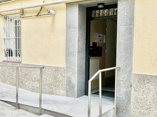 Piso en Venta en Avenida de Menéndez Pelayo, 111 en Pacífico
