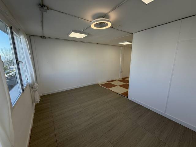 Oficina en Alquiler en Avenida de la Hiedra, 17 en Albolote