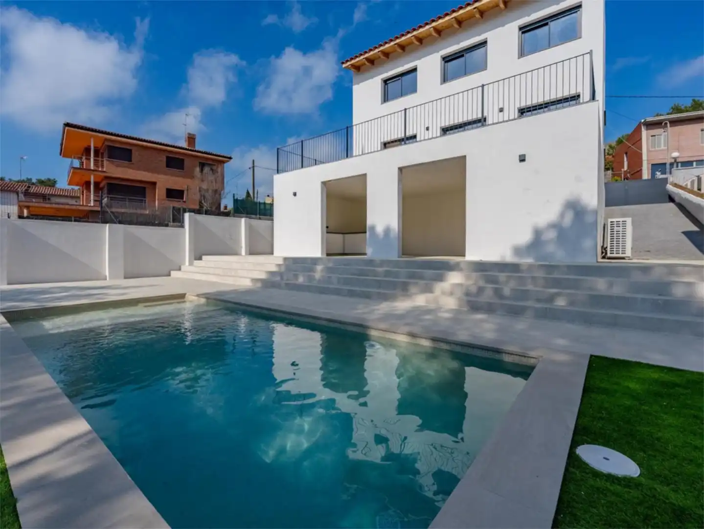 Piscina de Casa o chalet en venta en Corbera de Llobregat con Aire acondicionado, Terraza y Piscina