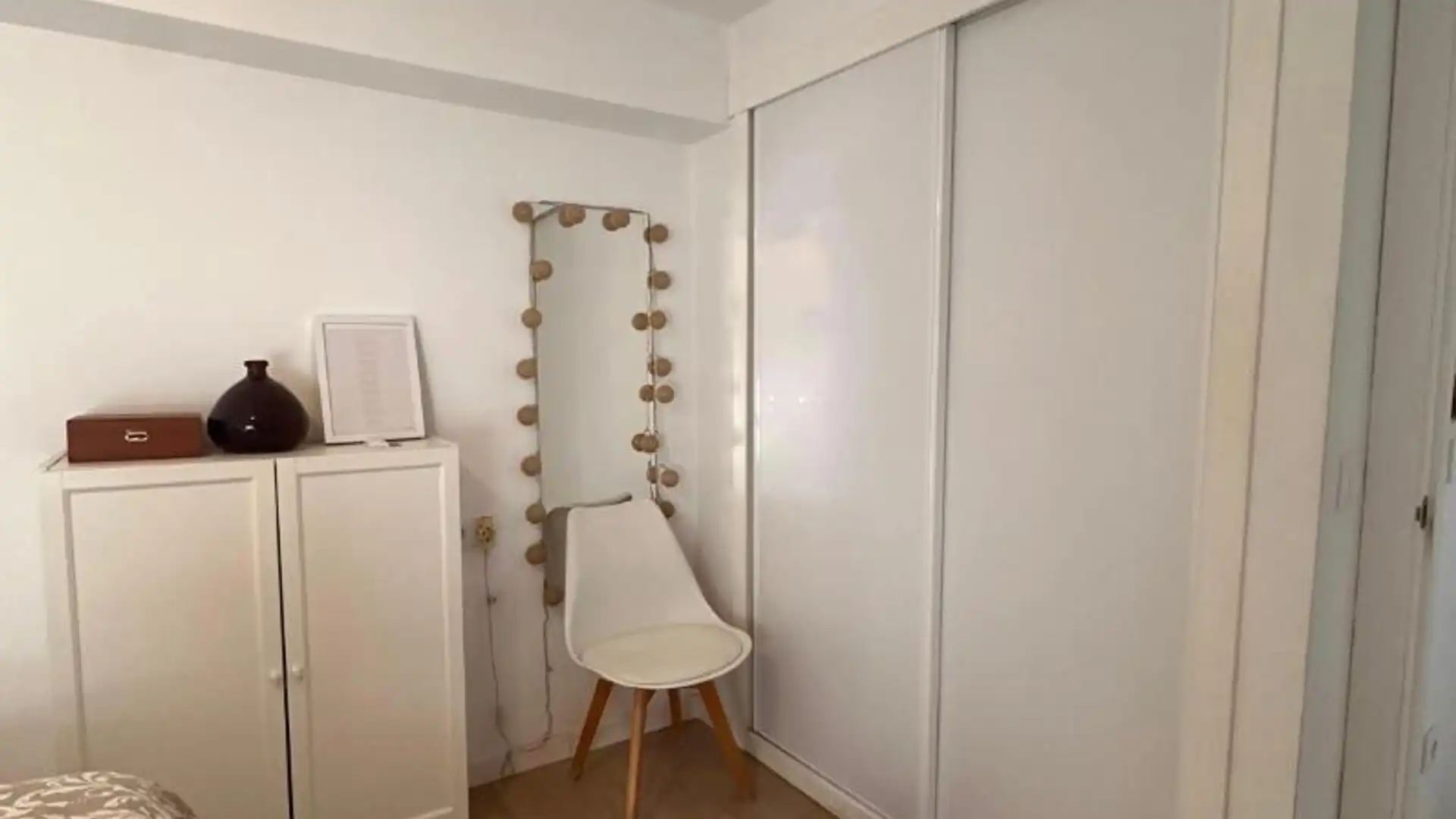 Habitación de Piso de alquiler en  Córdoba Capital con Aire acondicionado, Amueblado y Horno