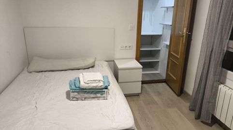 Habitación en Calle Cervantes, 15, San Julián - Barriada de Cortes, Burgos Capital - imagen 2 Foto 2 de Habitación en Calle Cervantes, 15, San Julián - Barriada de Cortes, Burgos Capital