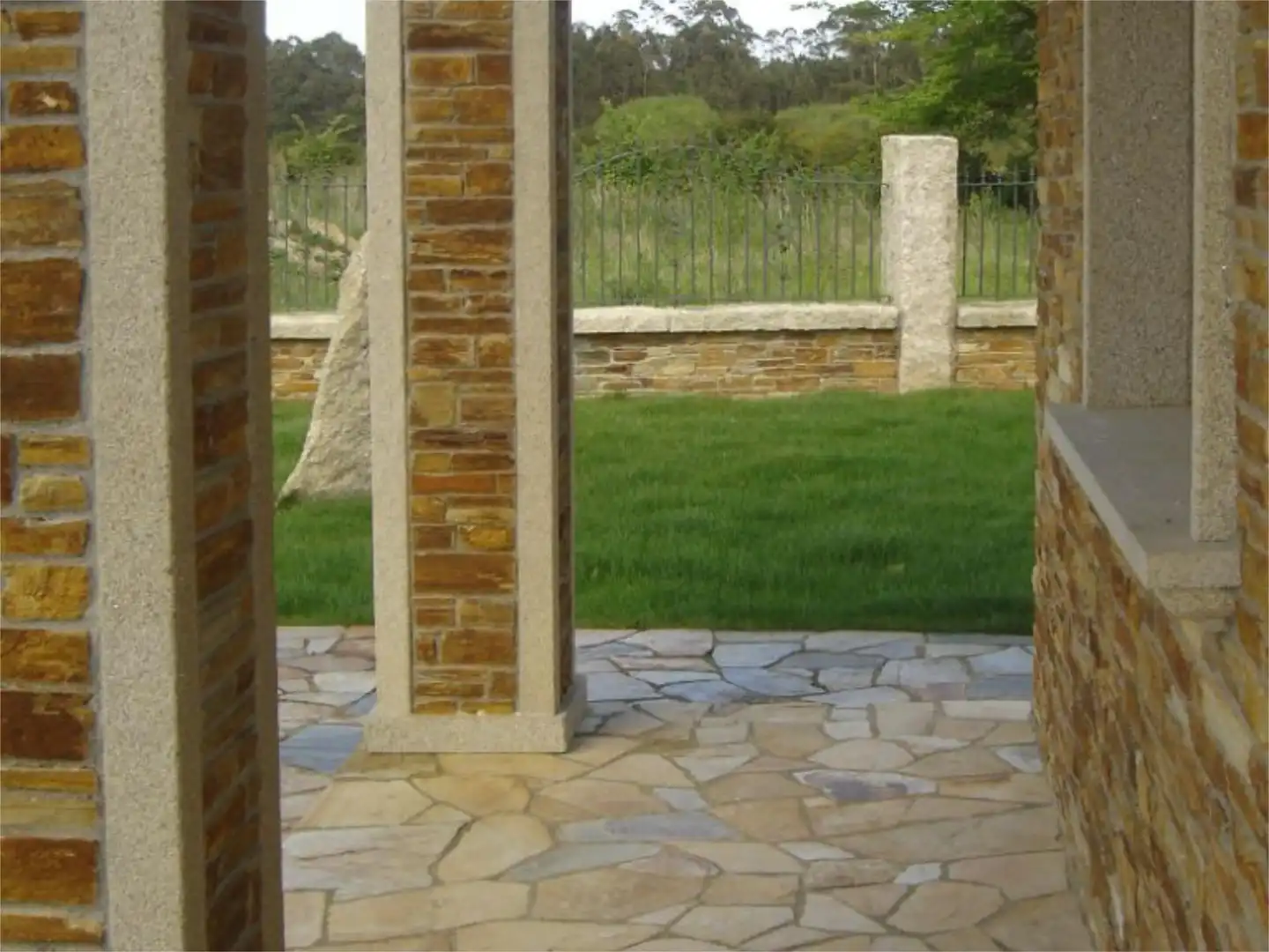 Terrace of Flat for rent in Barreiros  with Private garden, Terrace and Furnished